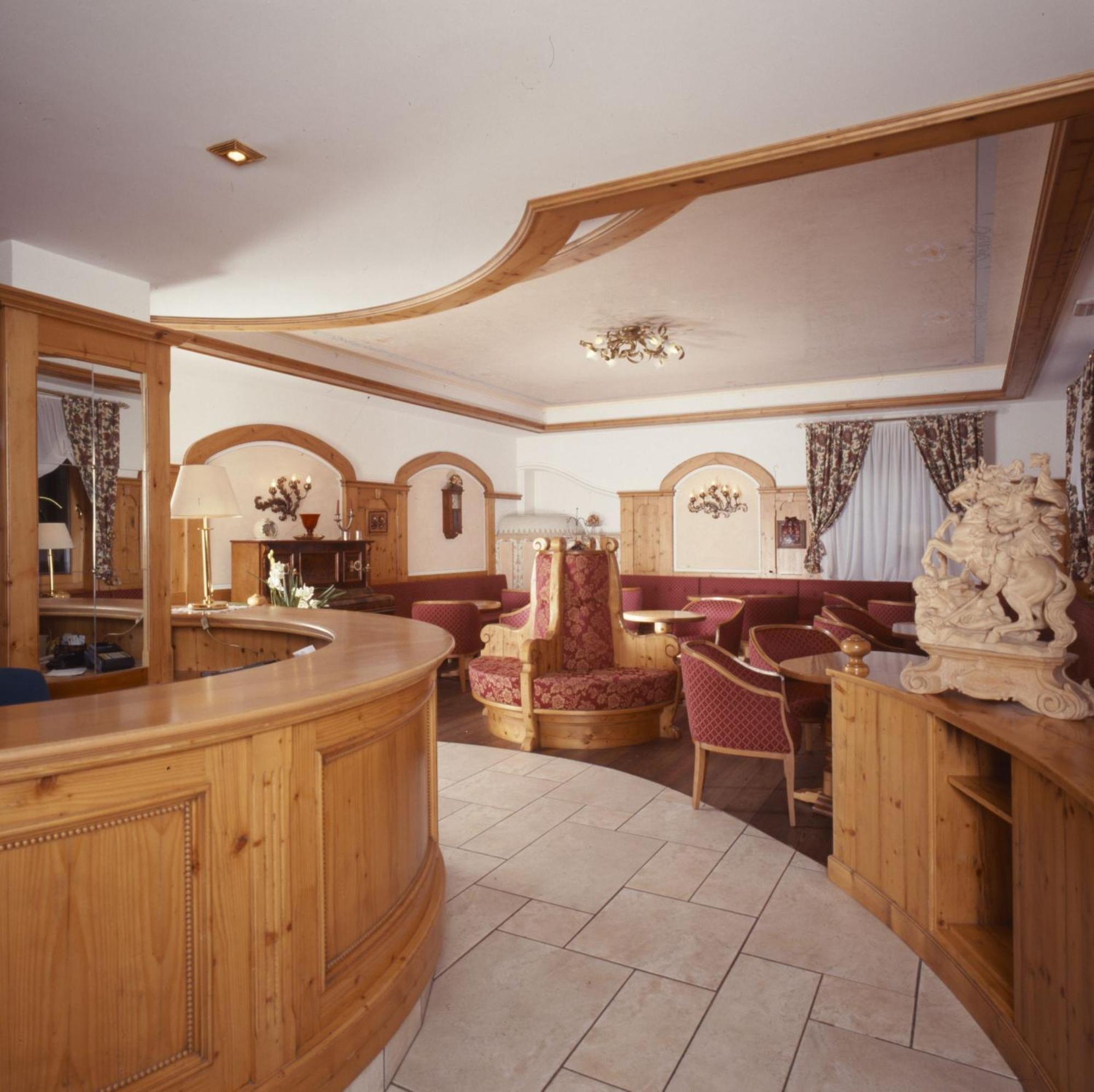 Hotel Jolanda San Martino Di Castrozza Bagian luar foto